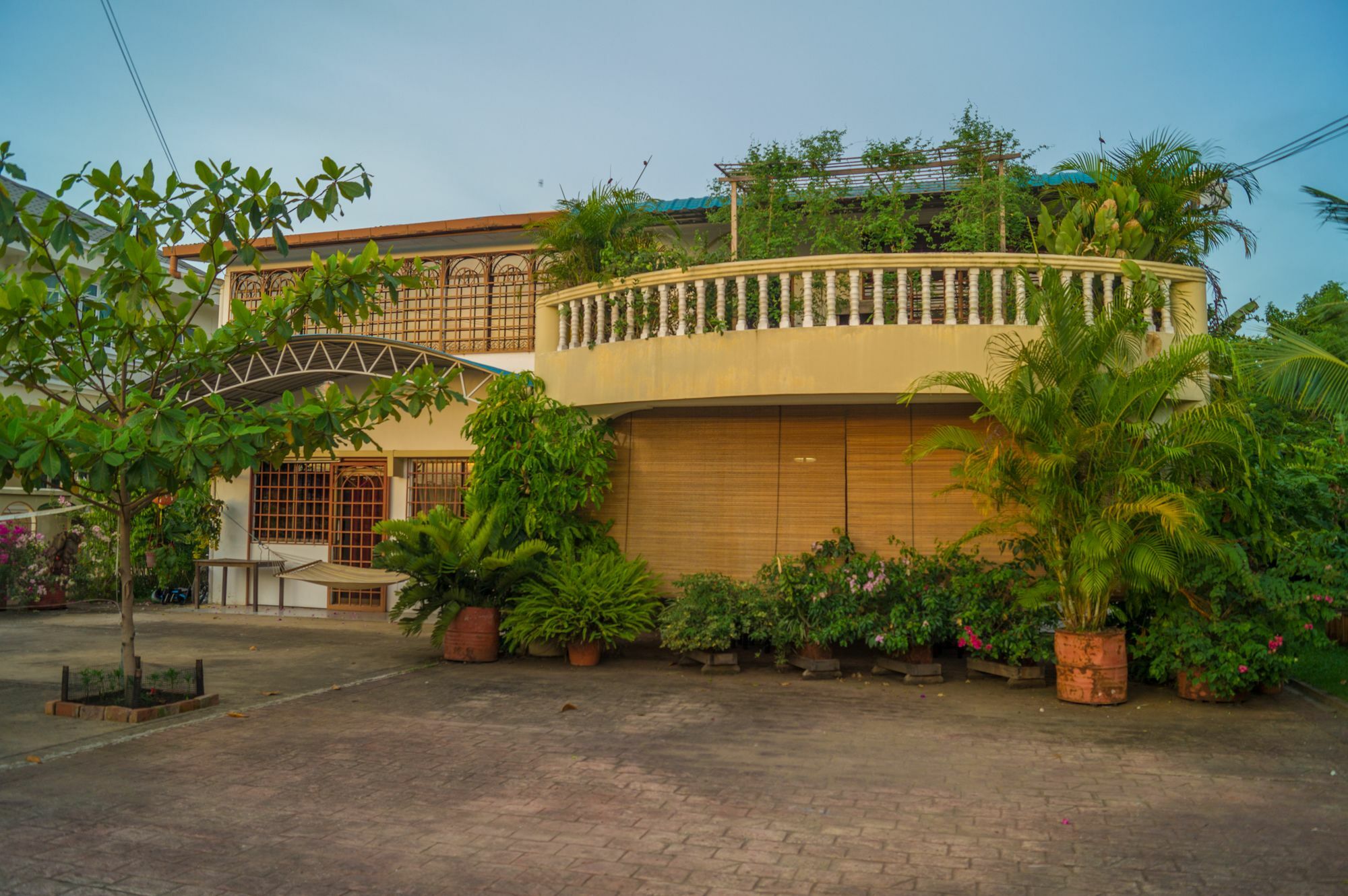 Bike And Tours Bed And Breakfast ラハダトゥ エクステリア 写真